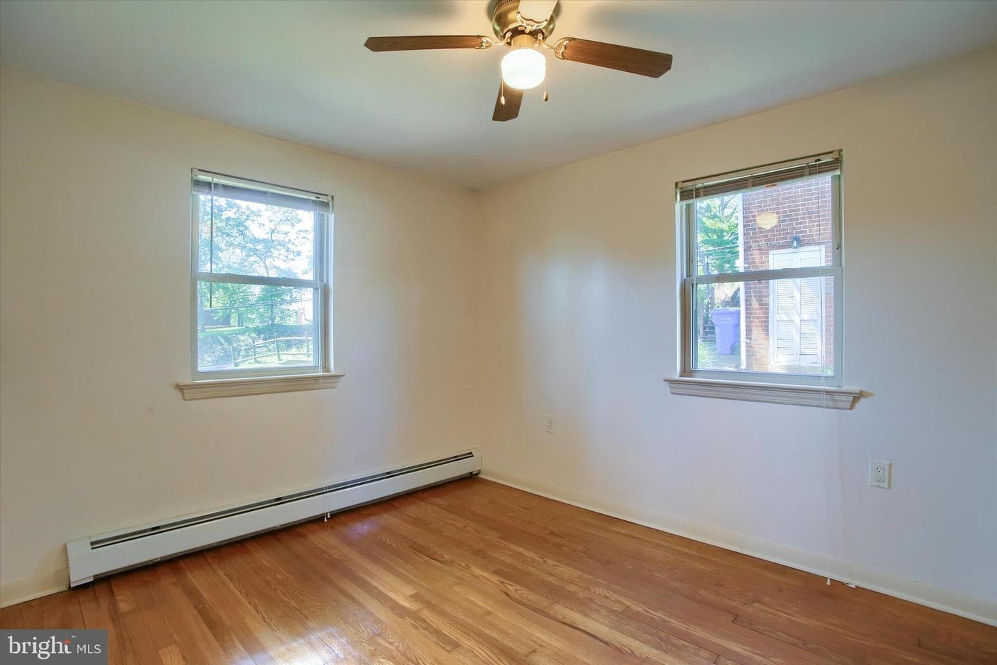 610 Georgian Place photo 21
