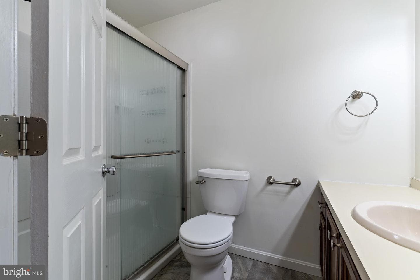 2046 Wexford Road photo 25