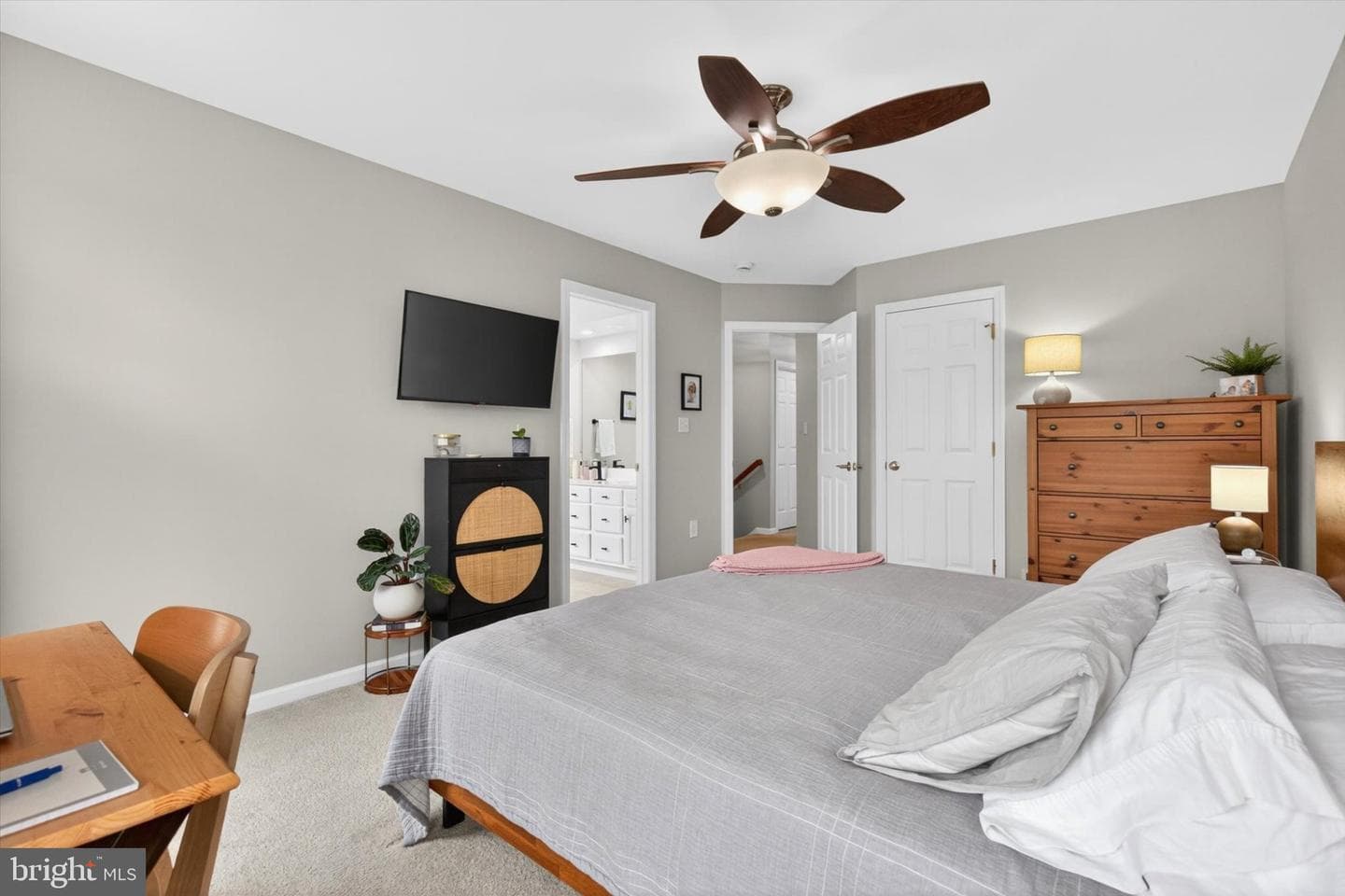 220 Buckley Drive photo 16