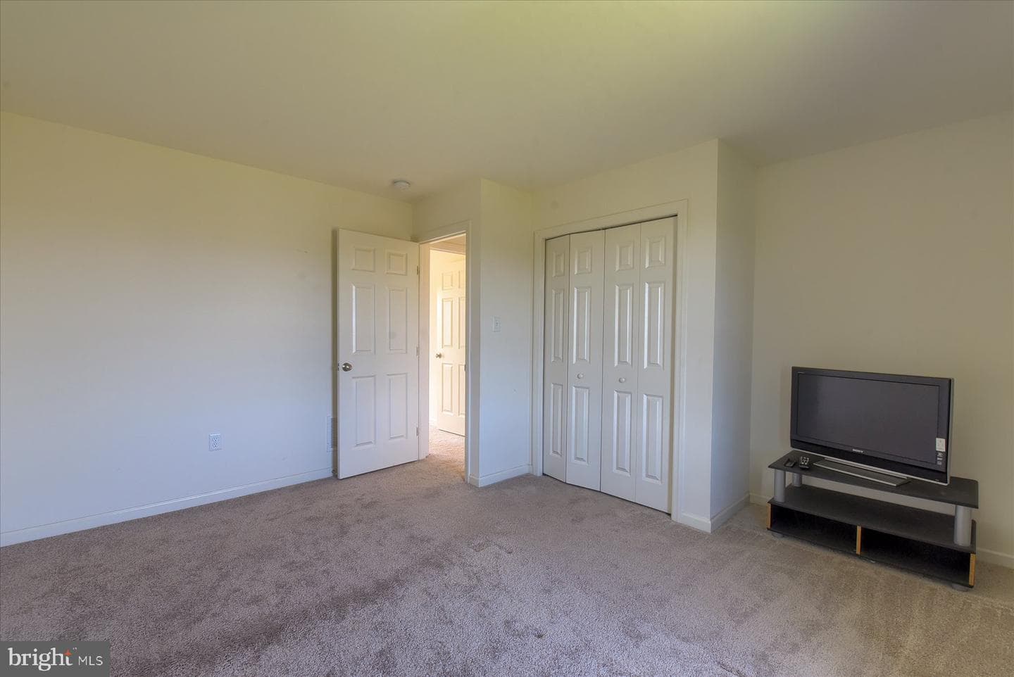 7050 Beaver Spring Road photo 36