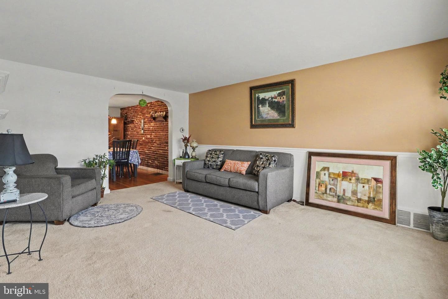 2446 Brookwood Street photo 3