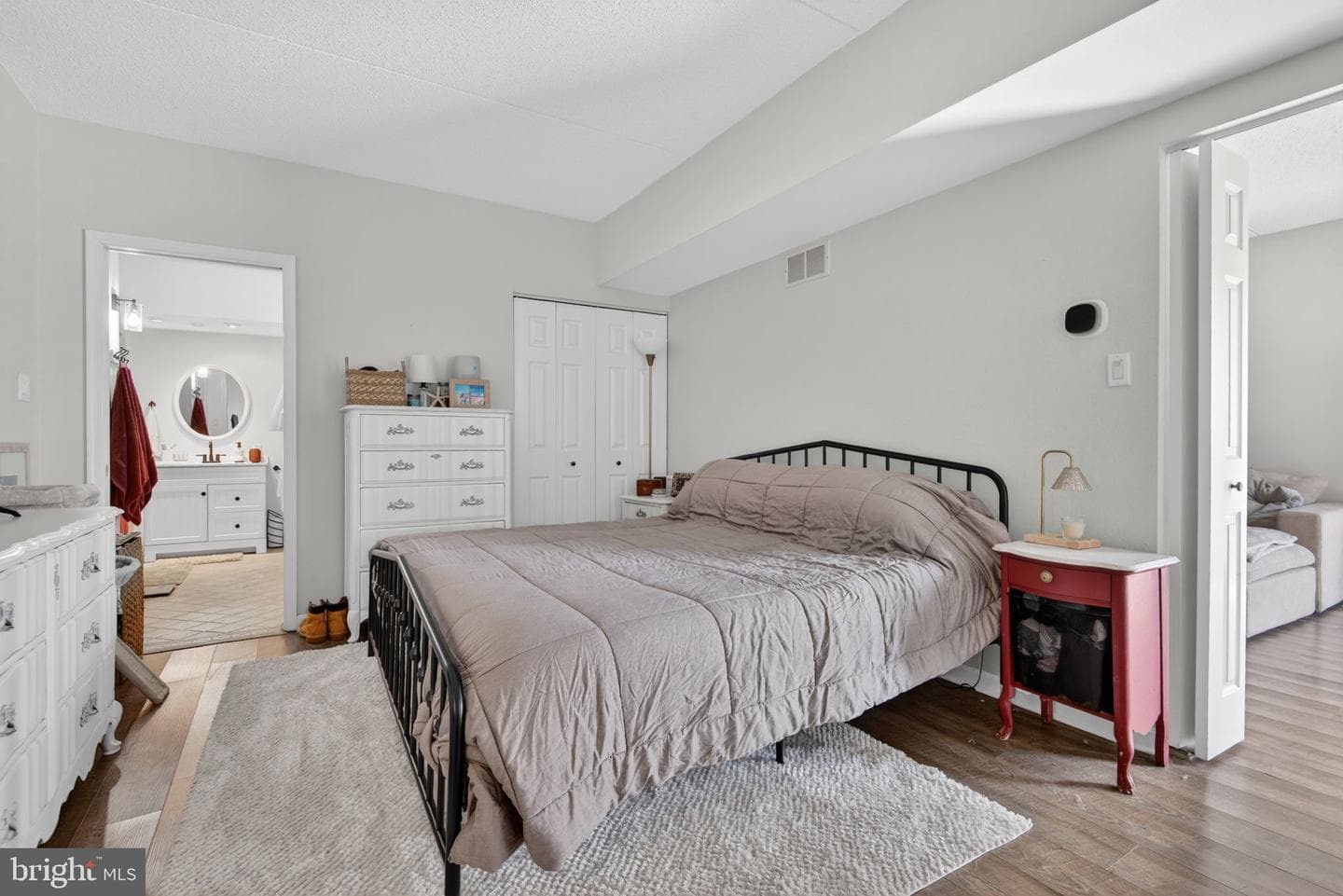 204 Cherrington Drive photo 17