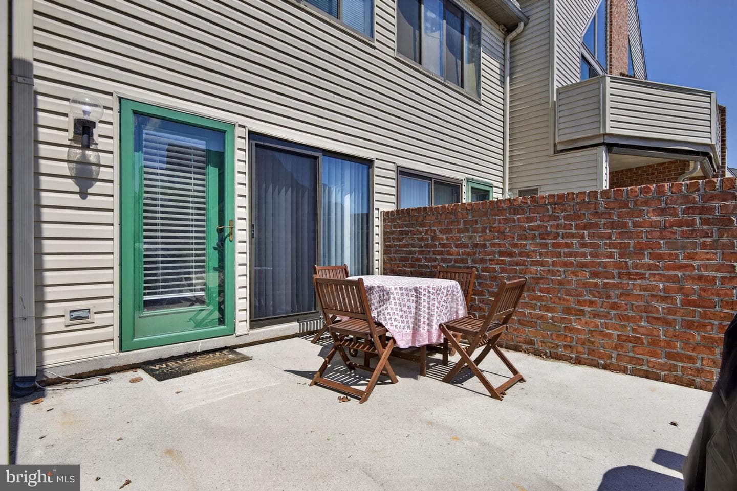 204 Cherrington Drive photo 6