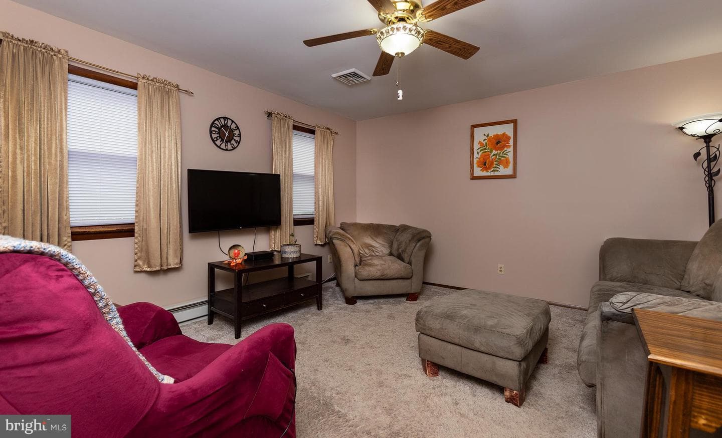 124 Evergreen Street photo 11