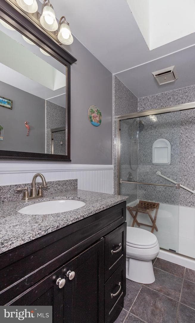 124 Evergreen Street photo 12