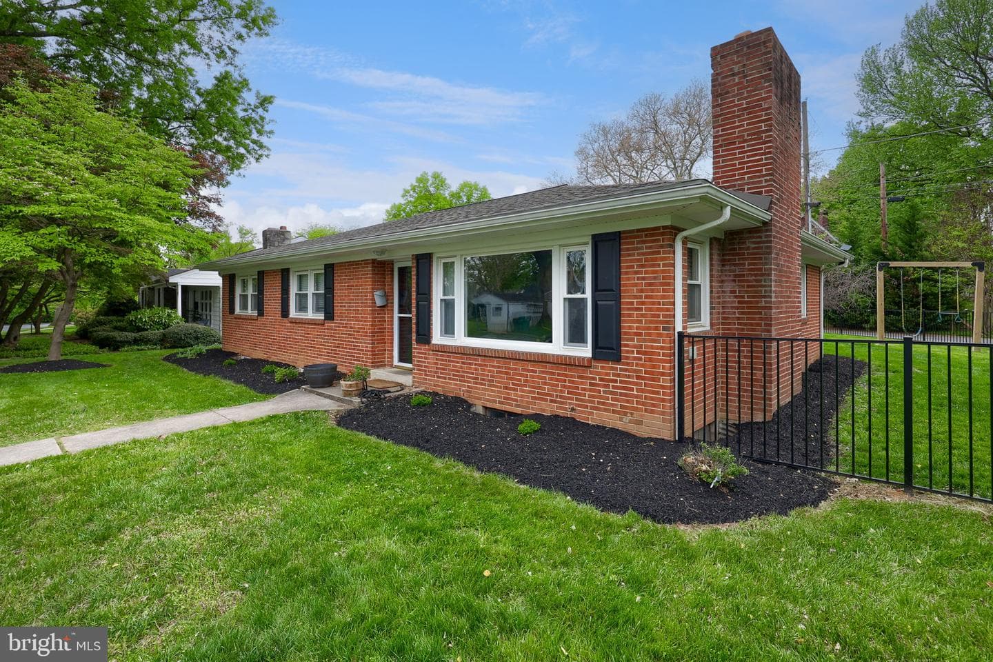 43 Oak Lane, Hershey