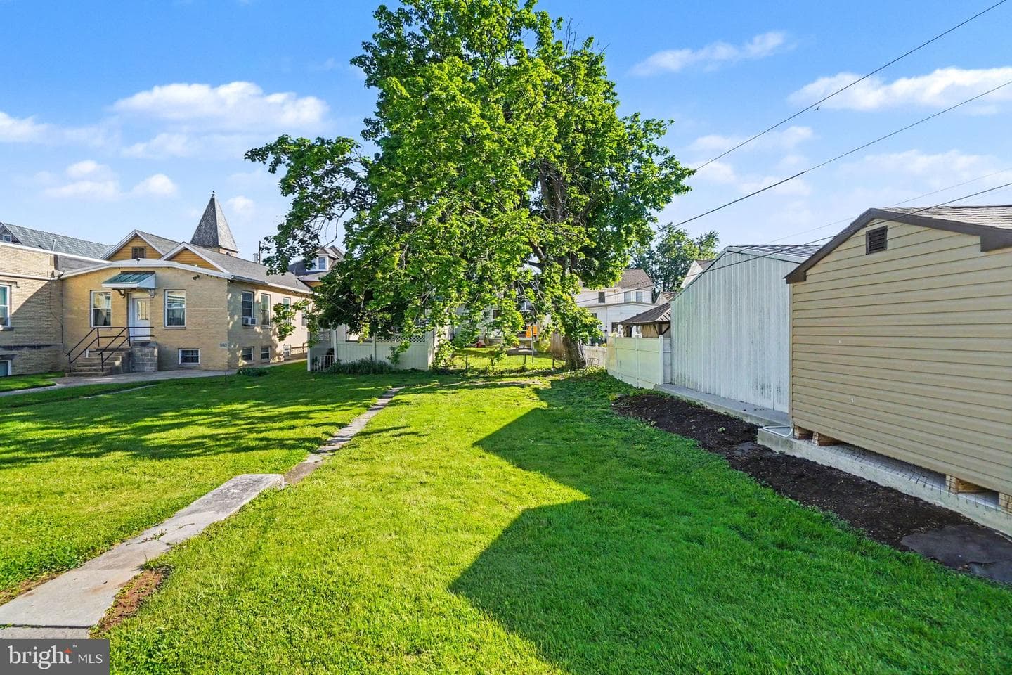 120 Lusk Avenue photo 24
