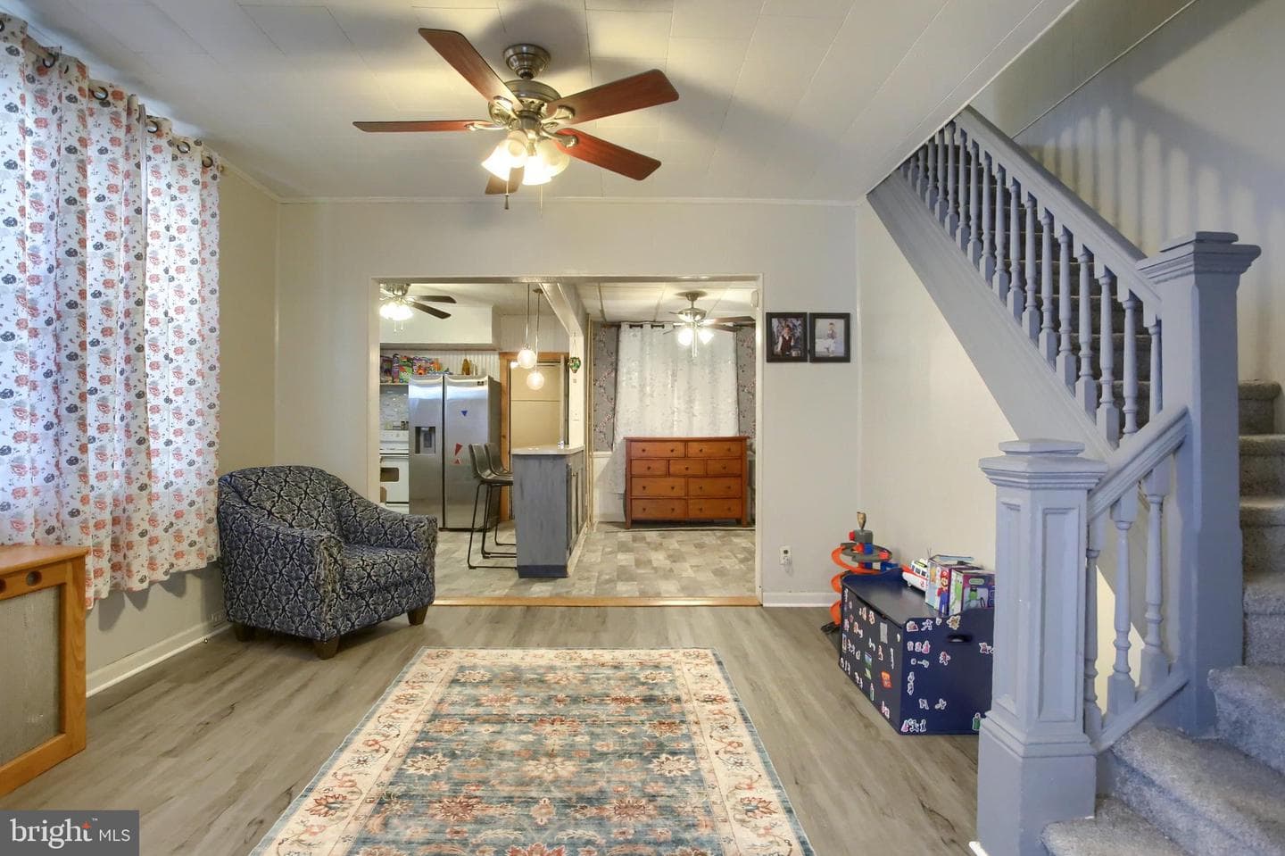 208 East Street photo 9