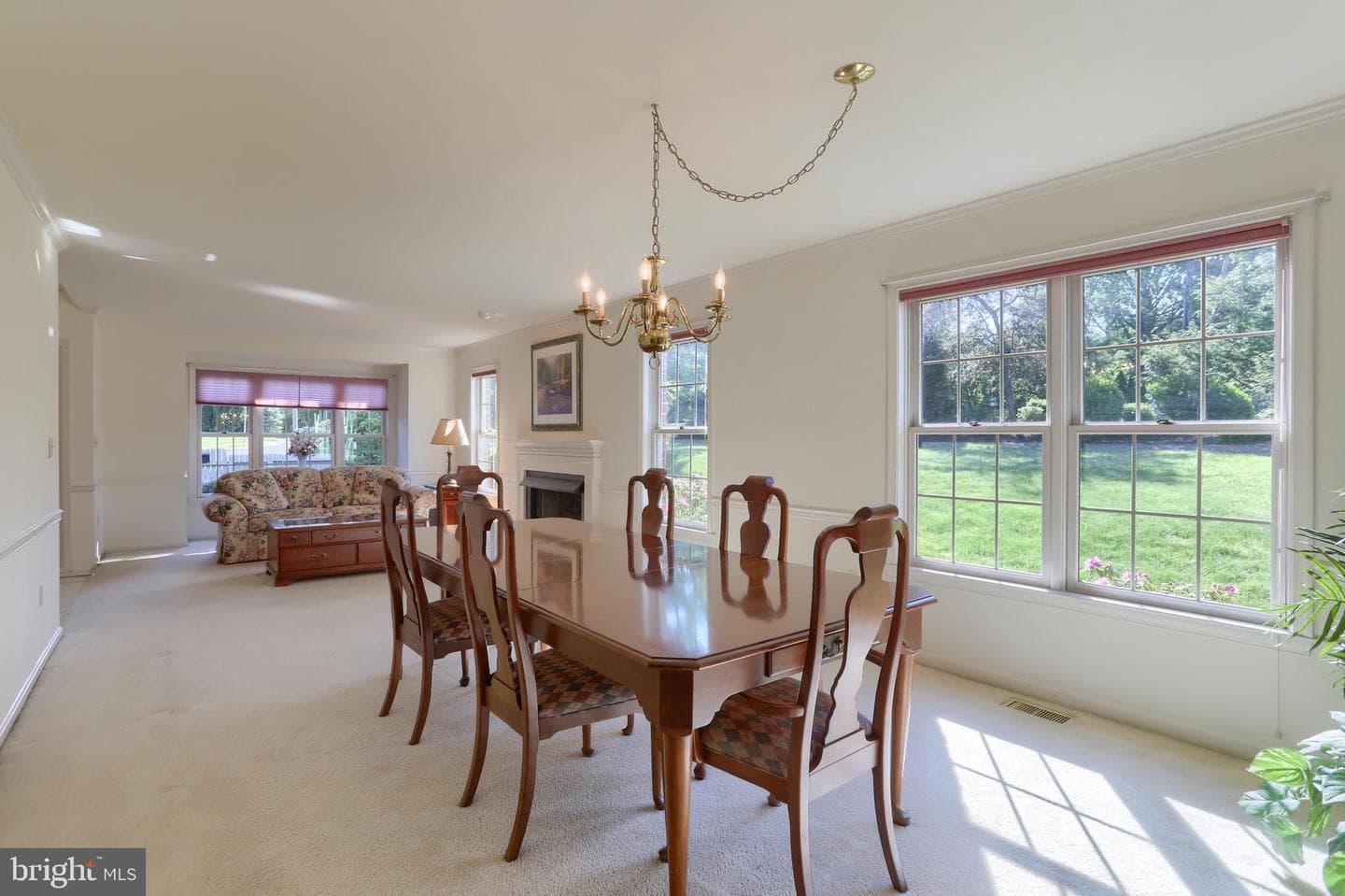 4 Cambridge Drive photo 13