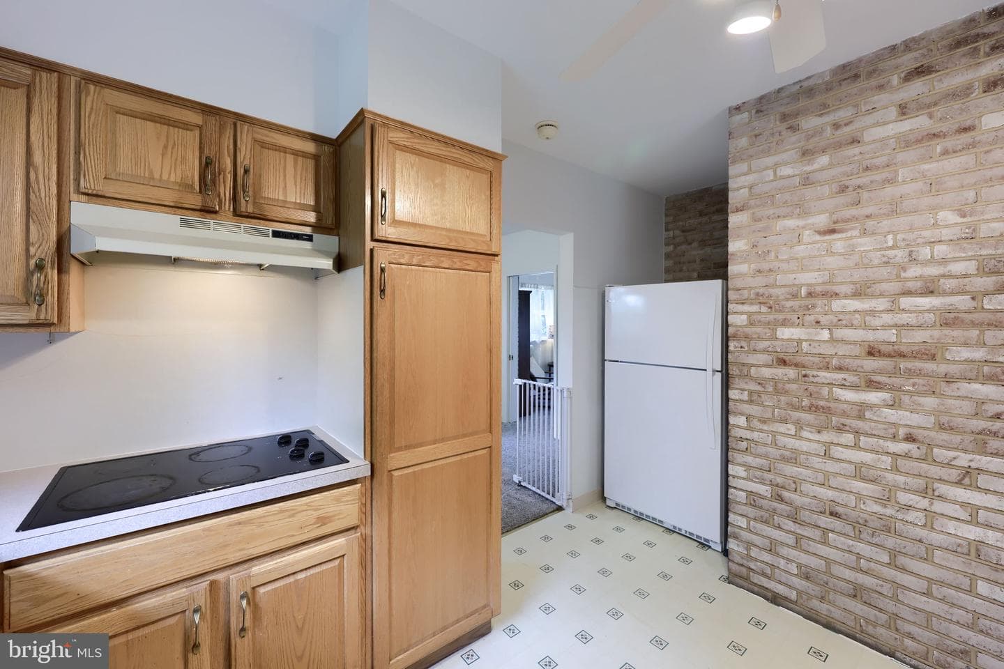 632 Adelia Street photo 20