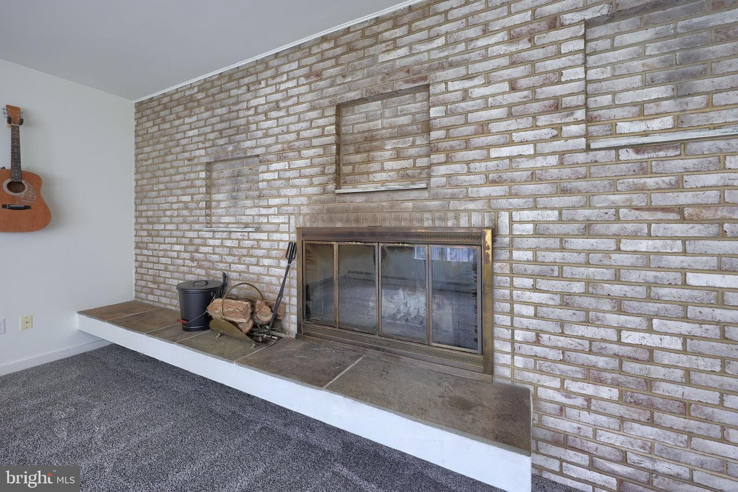 632 Adelia Street photo 9