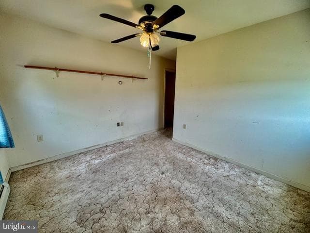 186 Longabach Drive photo 12