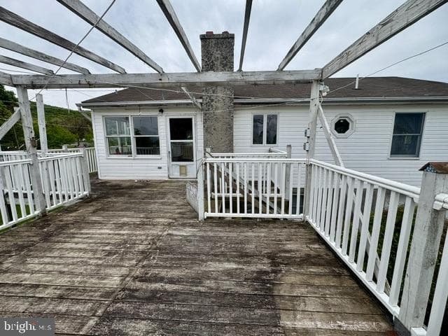 186 Longabach Drive photo 44