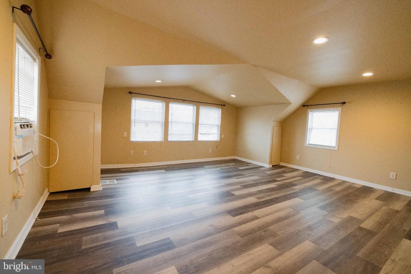 206 Beaver Road photo 20