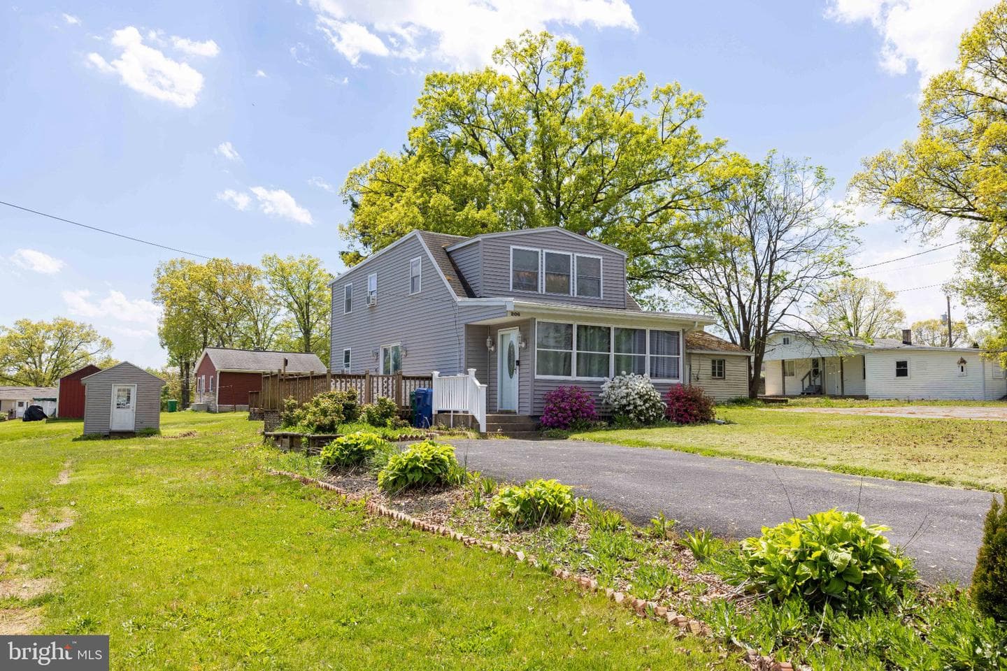 206 Beaver Road photo 3