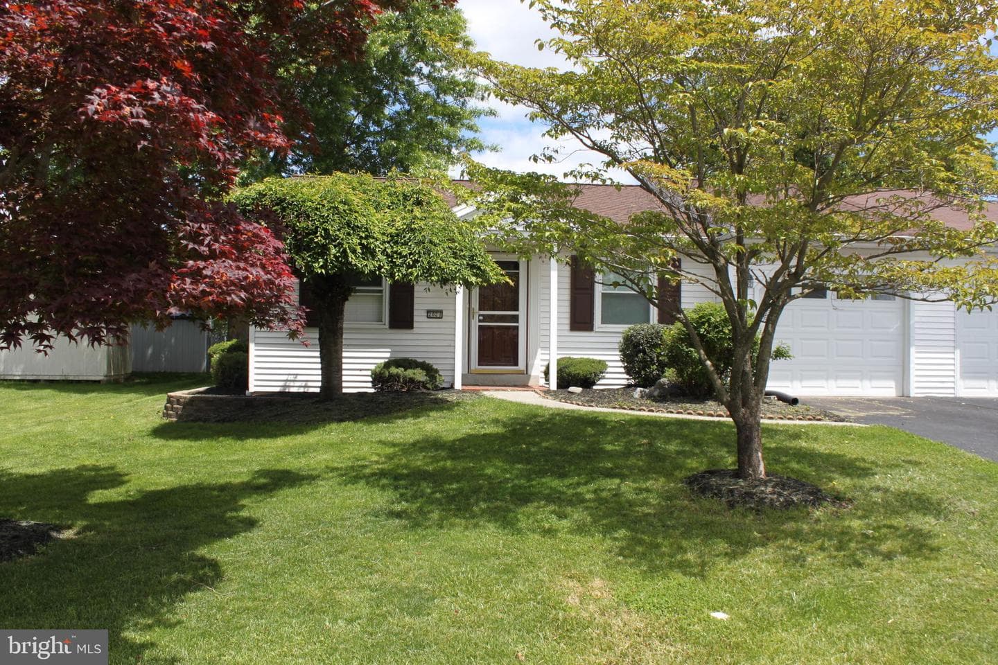 2021 Brentwood Drive photo 3