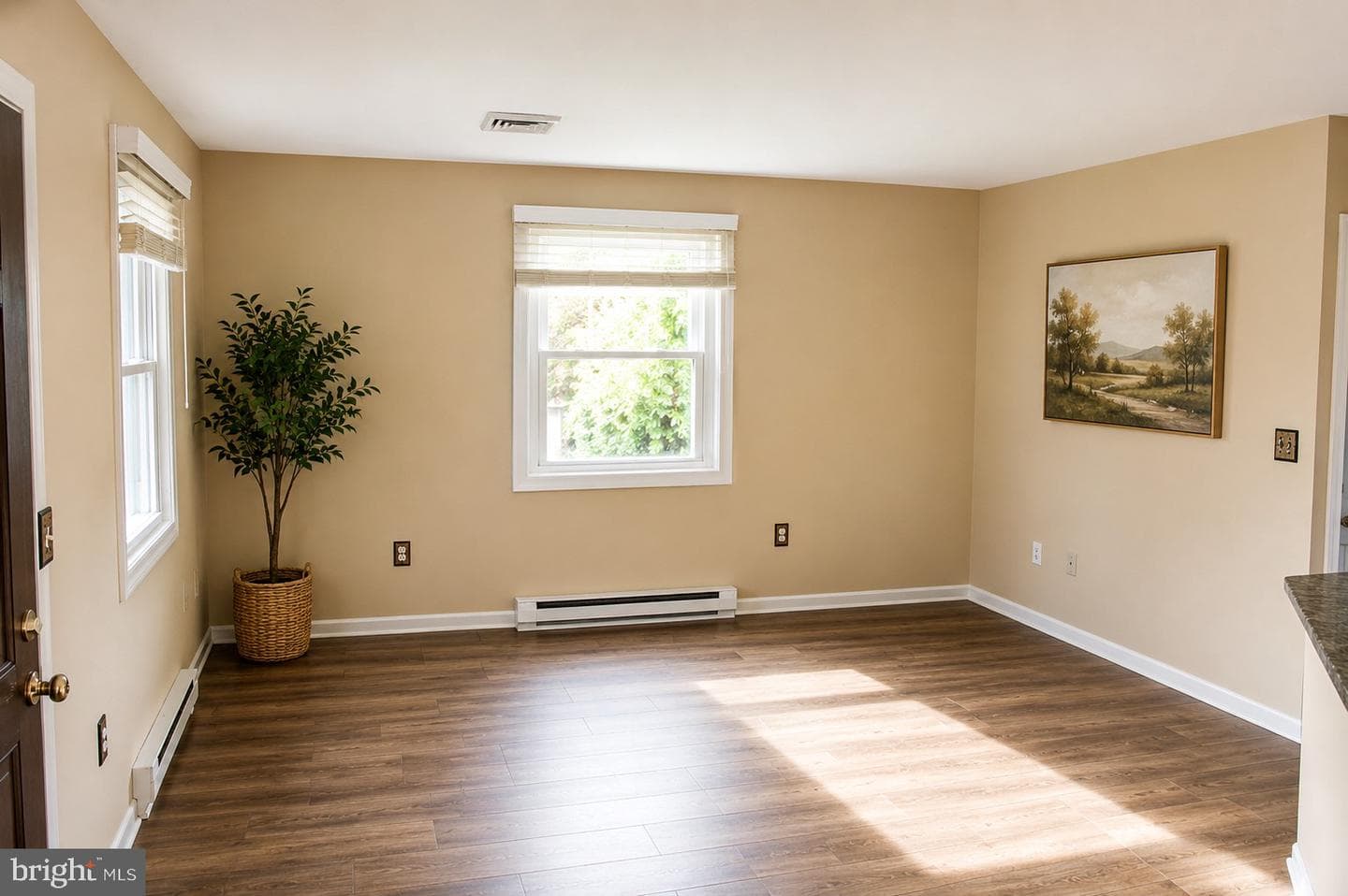 2021 Brentwood Drive photo 7