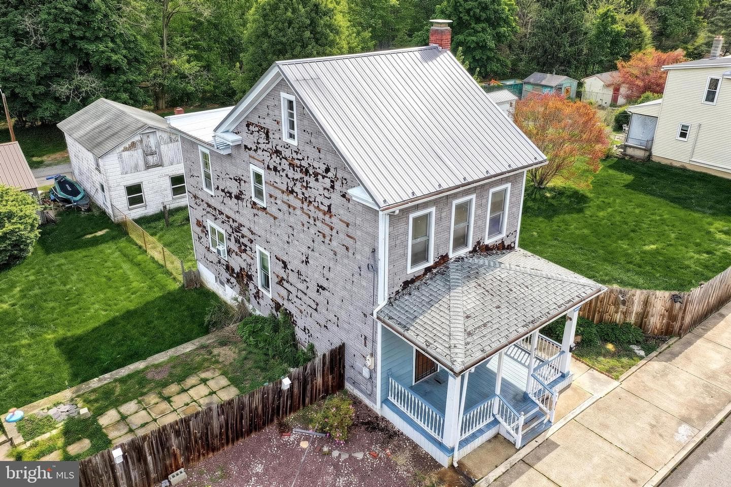 619 North Street photo 40