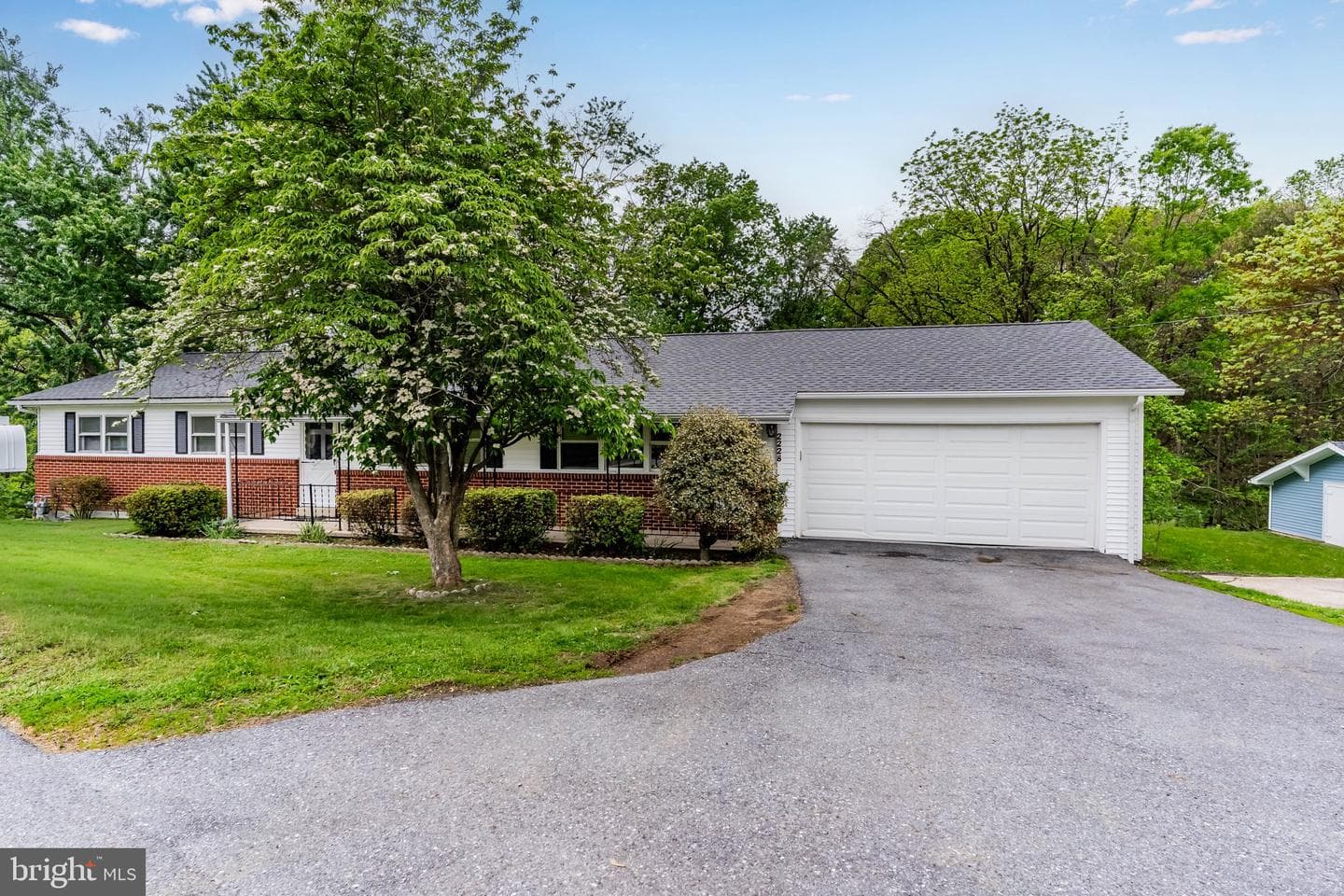 2228 Kohn Road, Harrisburg