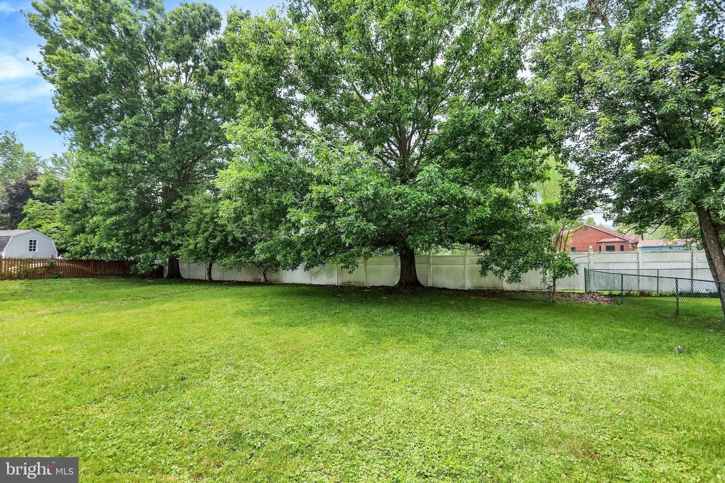 935 Pennsylvania Avenue photo 46