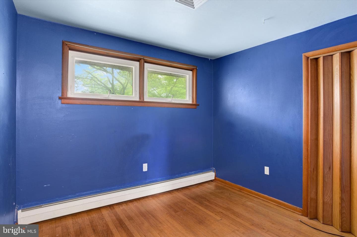 240 Walnut Street photo 9