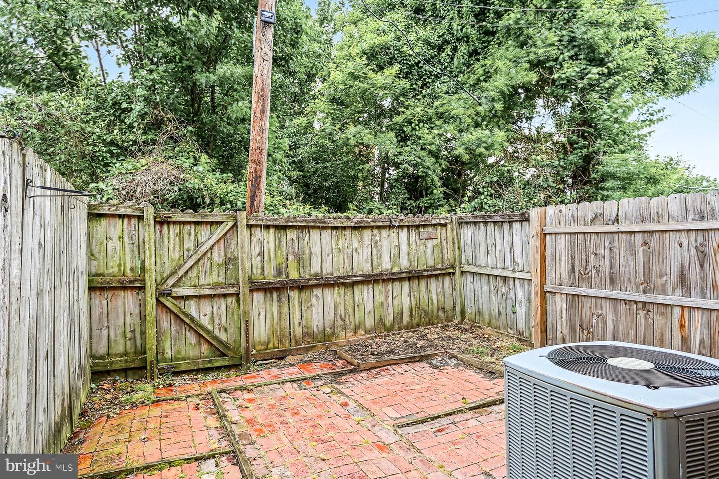 1328 Fulton Street photo 26