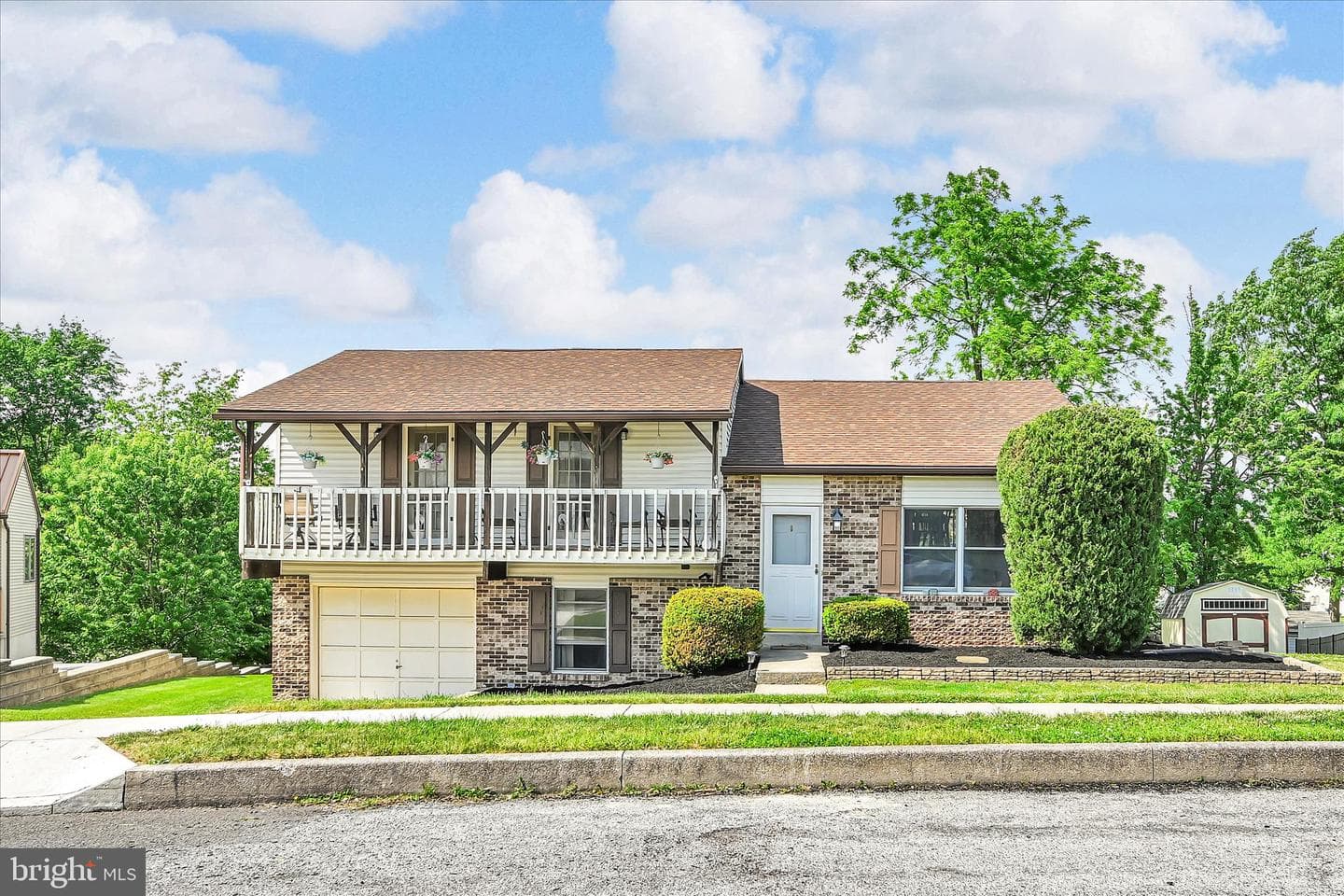5561 Banbridge Drive