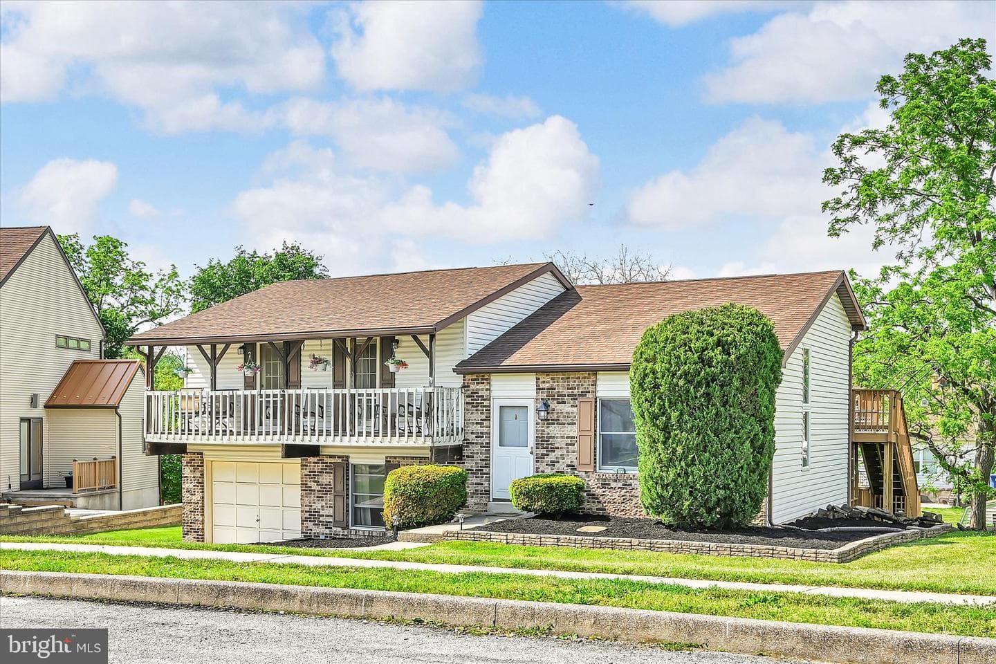 5561 Banbridge Drive photo 5
