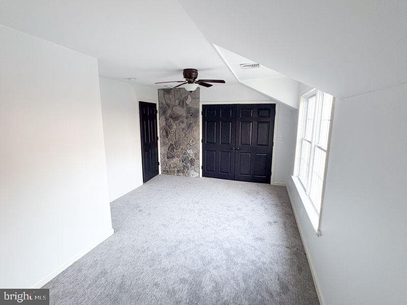 198 Valley Lane photo 18