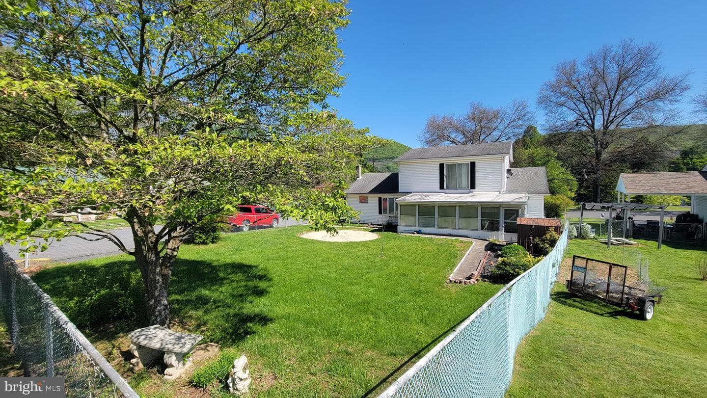 600 Parkview Road photo 6