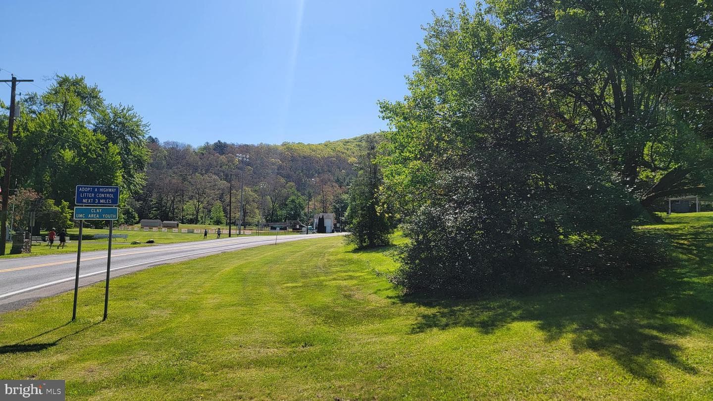 600 Parkview Road photo 8