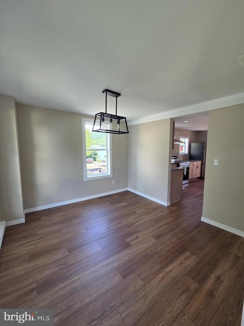 308 Vine Street photo 32