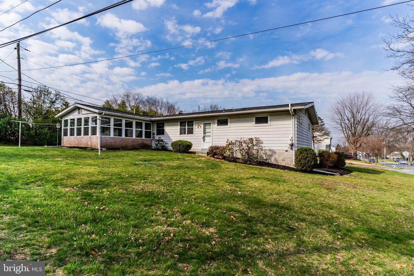 523 Hastings Drive photo 25