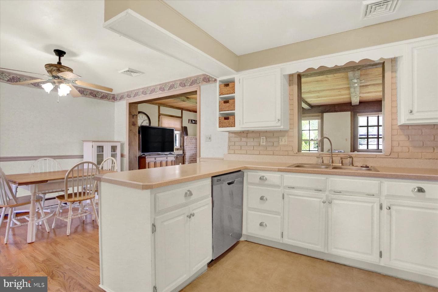 326 R Street photo 12