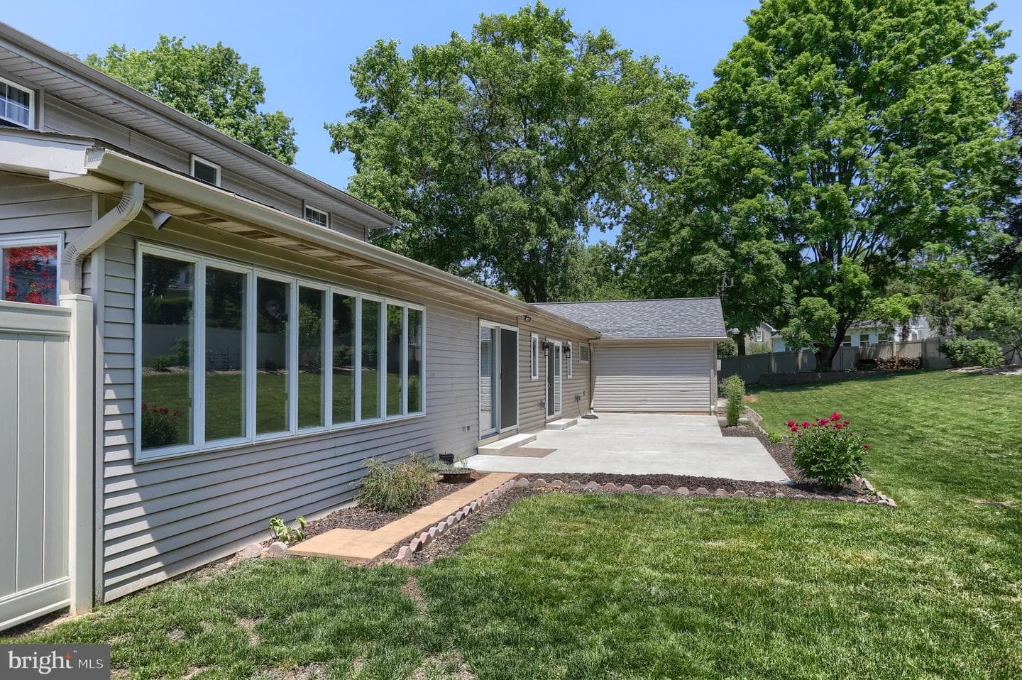 321 Concord Court photo 53