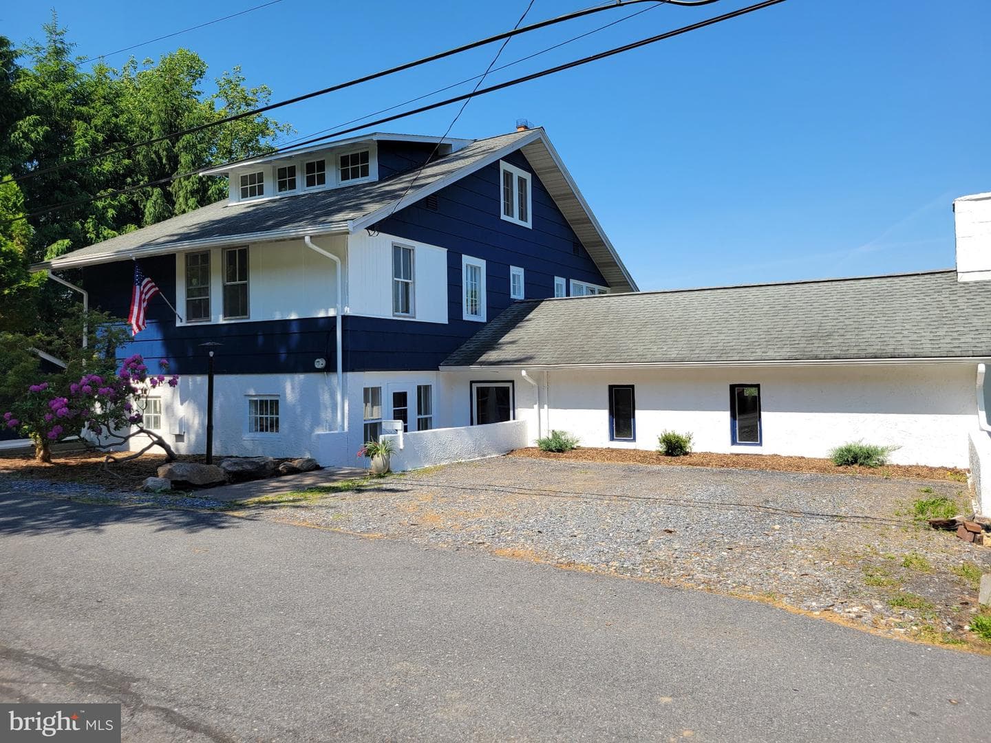 15 Hillside Road photo 4