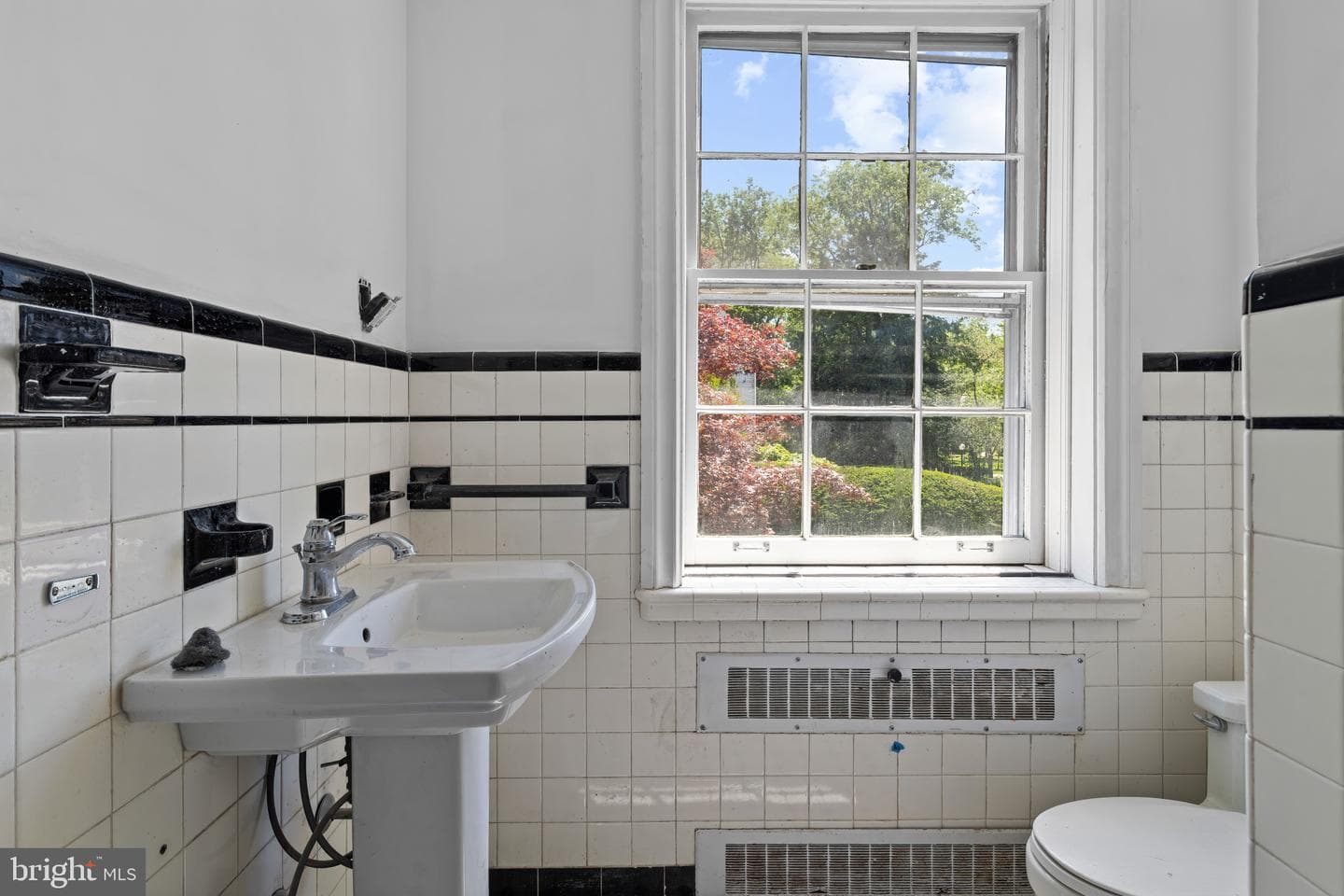 2316 Midland Road photo 15
