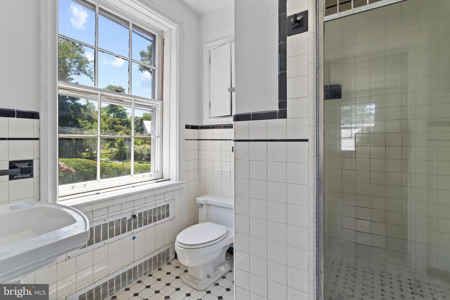 2316 Midland Road photo 8