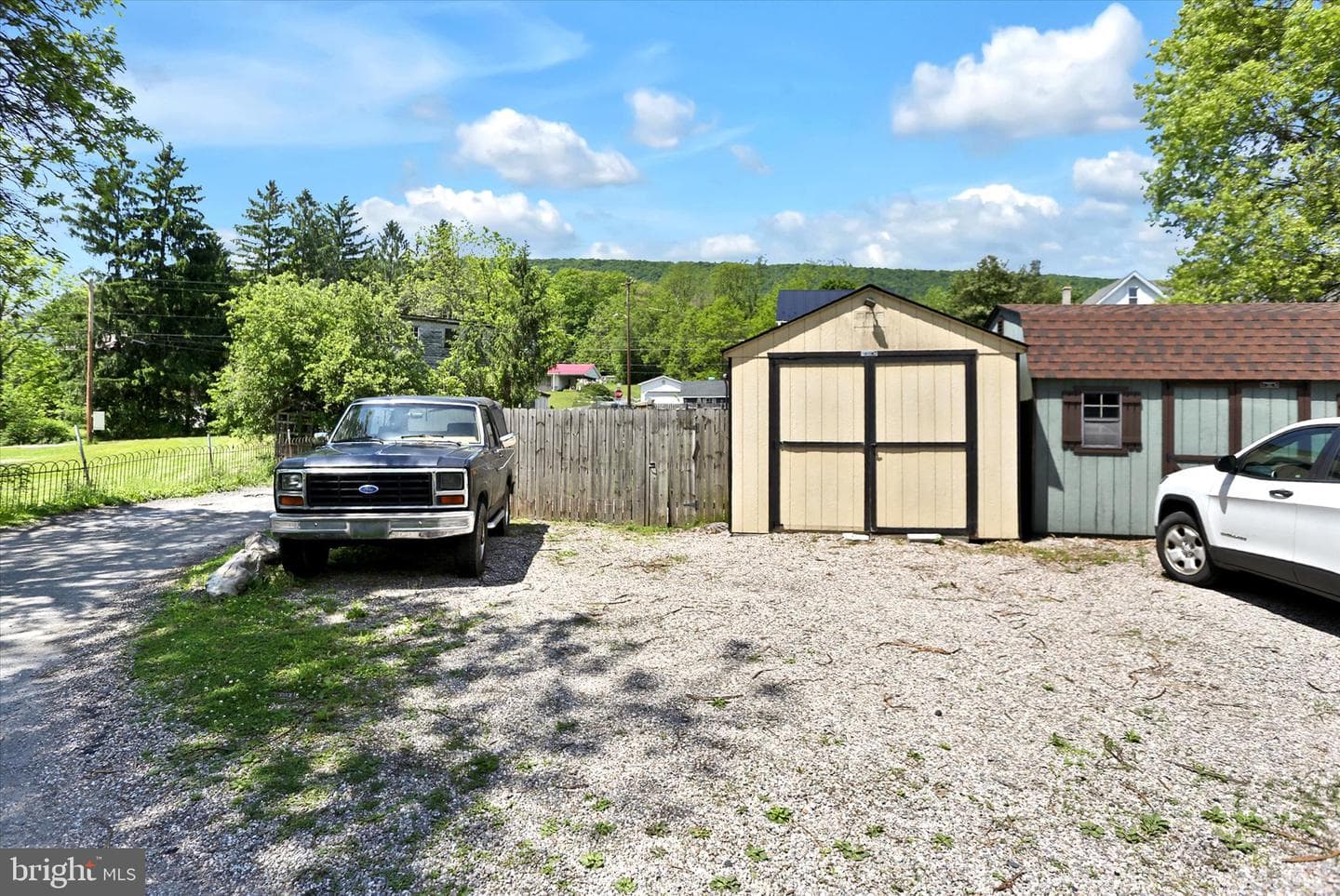 601 Pottsville Street photo 28