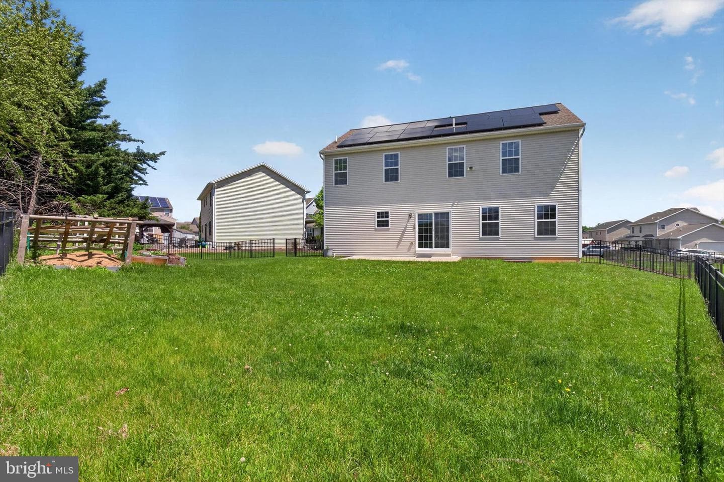 684 Lavenda Court photo 36