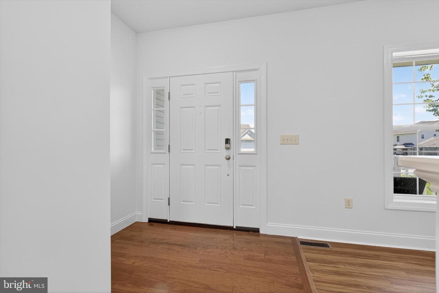 684 Lavenda Court photo 7