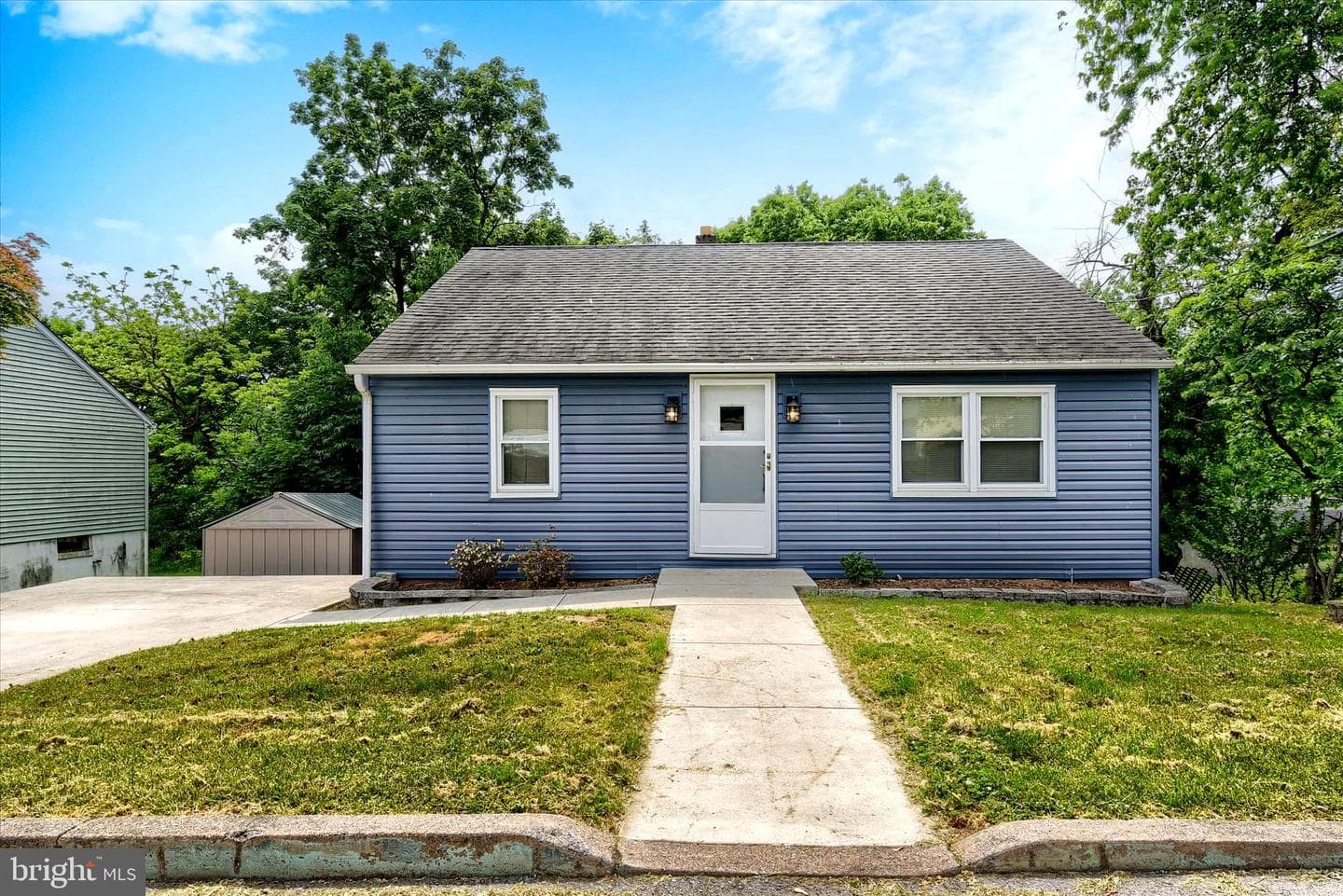 521 West Drive, Harrisburg