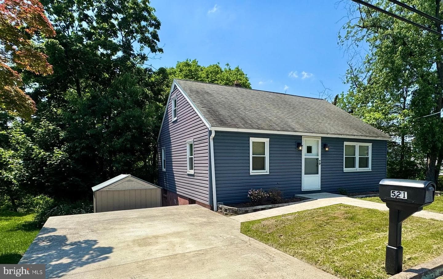521 West Drive photo 9