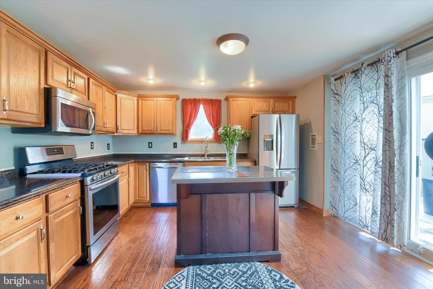5615 River Rd photo 10