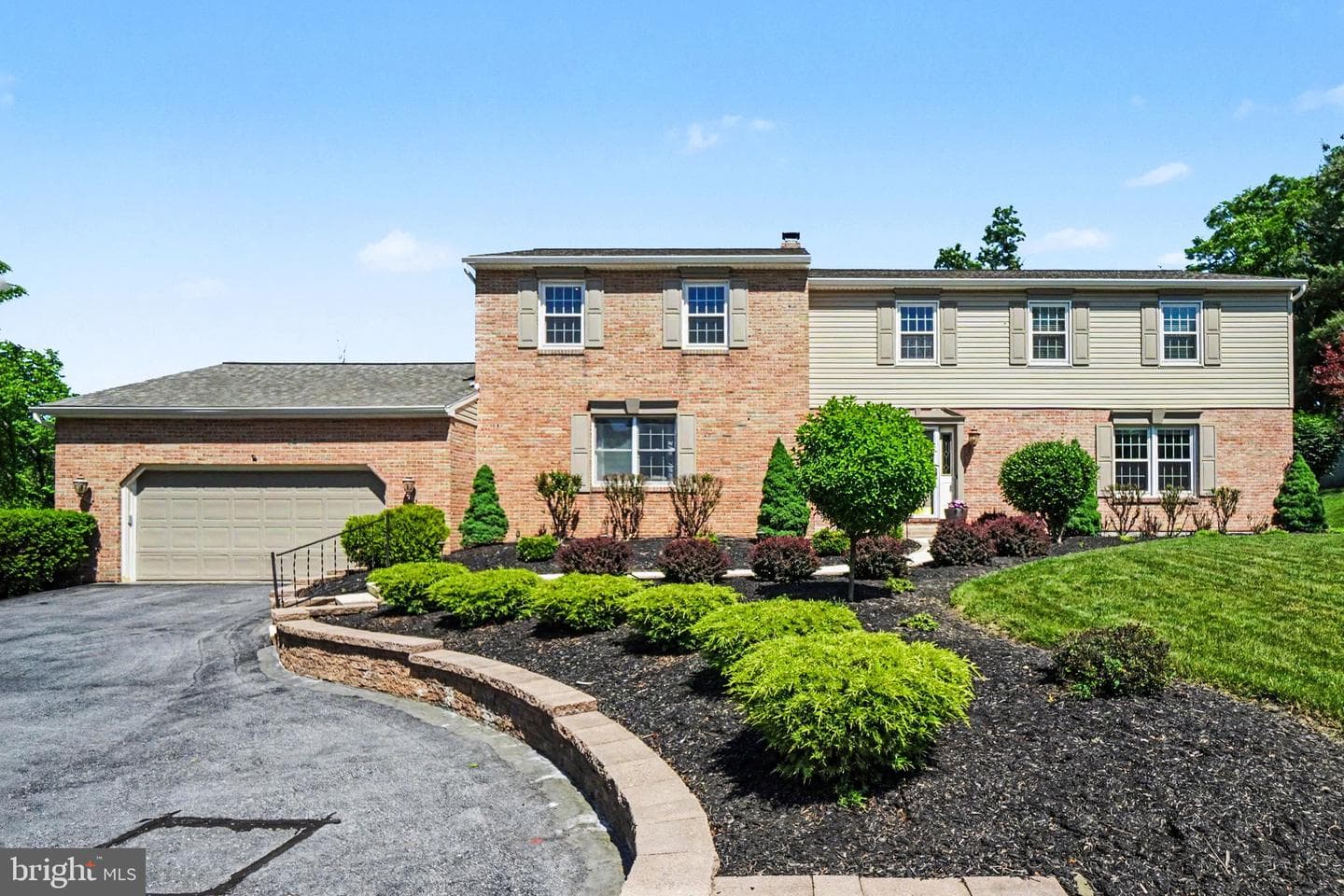 2265 Forest Hills Drive, Harrisburg