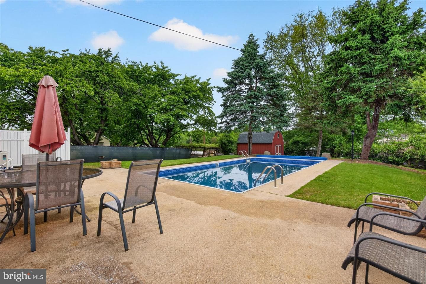 11 Berkley Drive photo 31