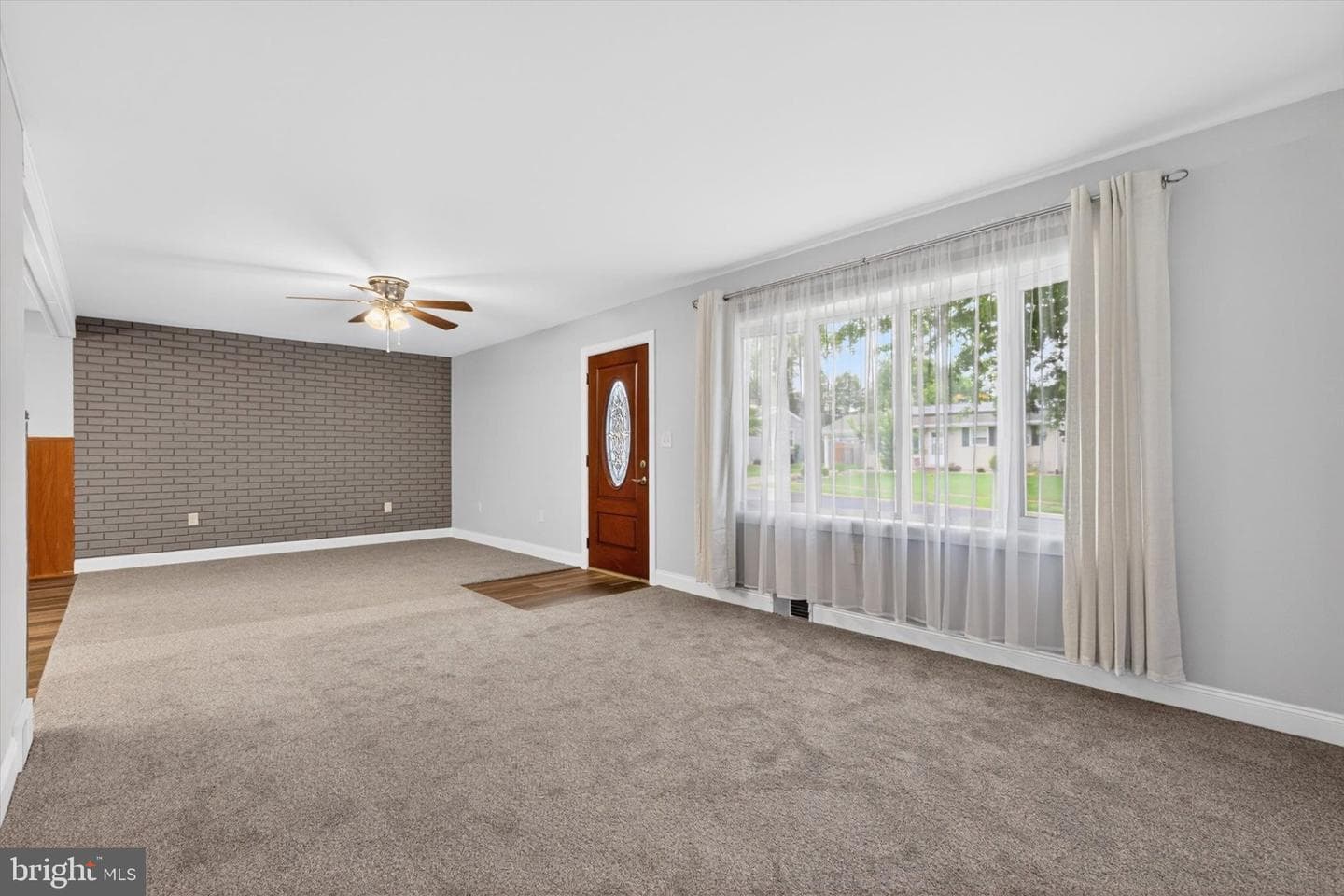 11 Berkley Drive photo 6