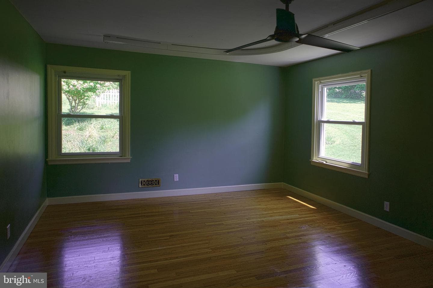 4200 Mcintosh Road photo 10