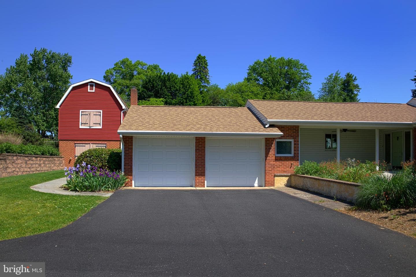 4200 Mcintosh Road photo 4