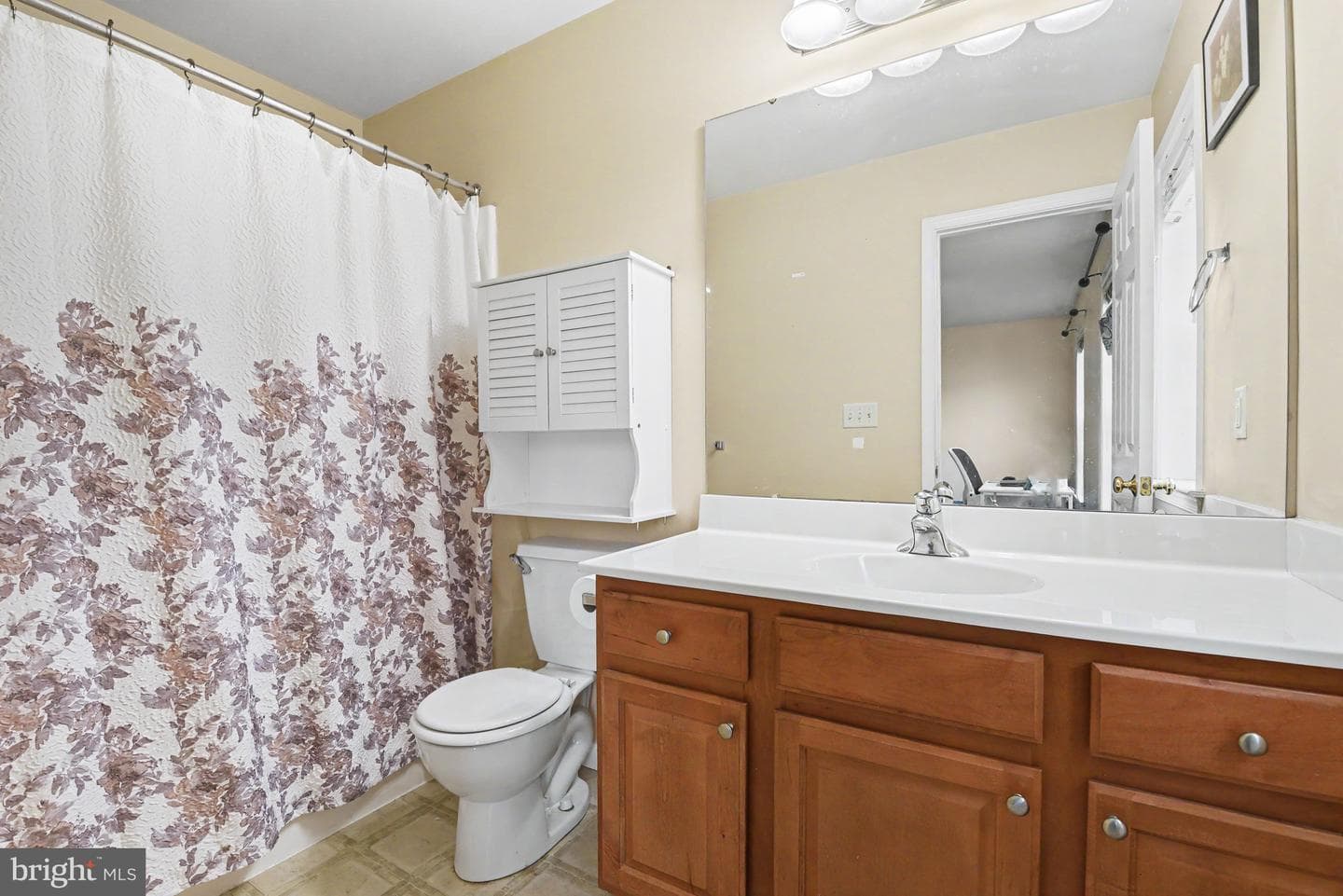 158 Mapleton Boulevard photo 22